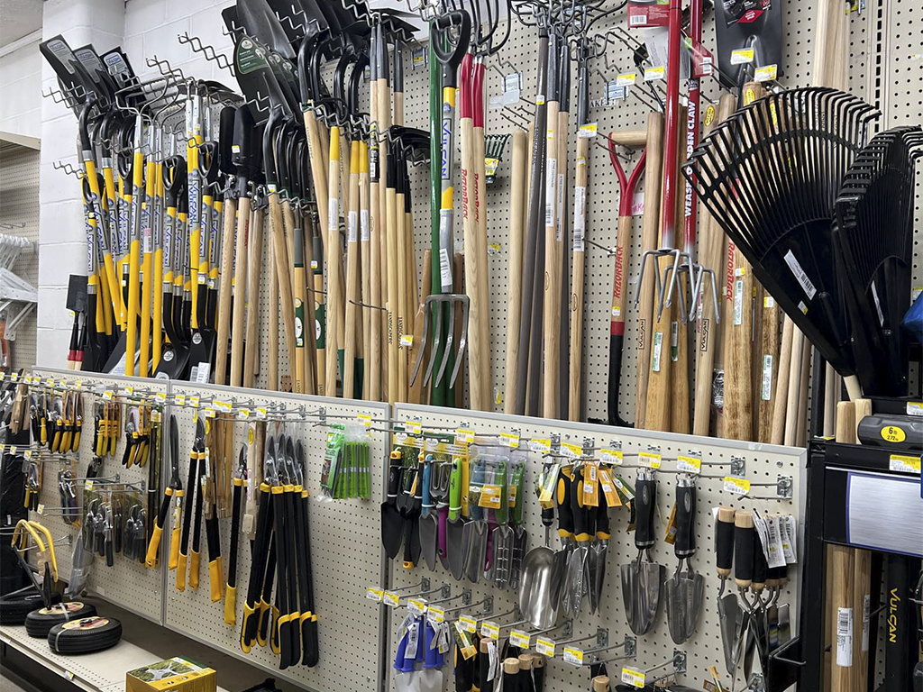 Ideal Supplies will help you with any landscaping job with the right kind of tools: shovels, rakes, loppers, and trowels.